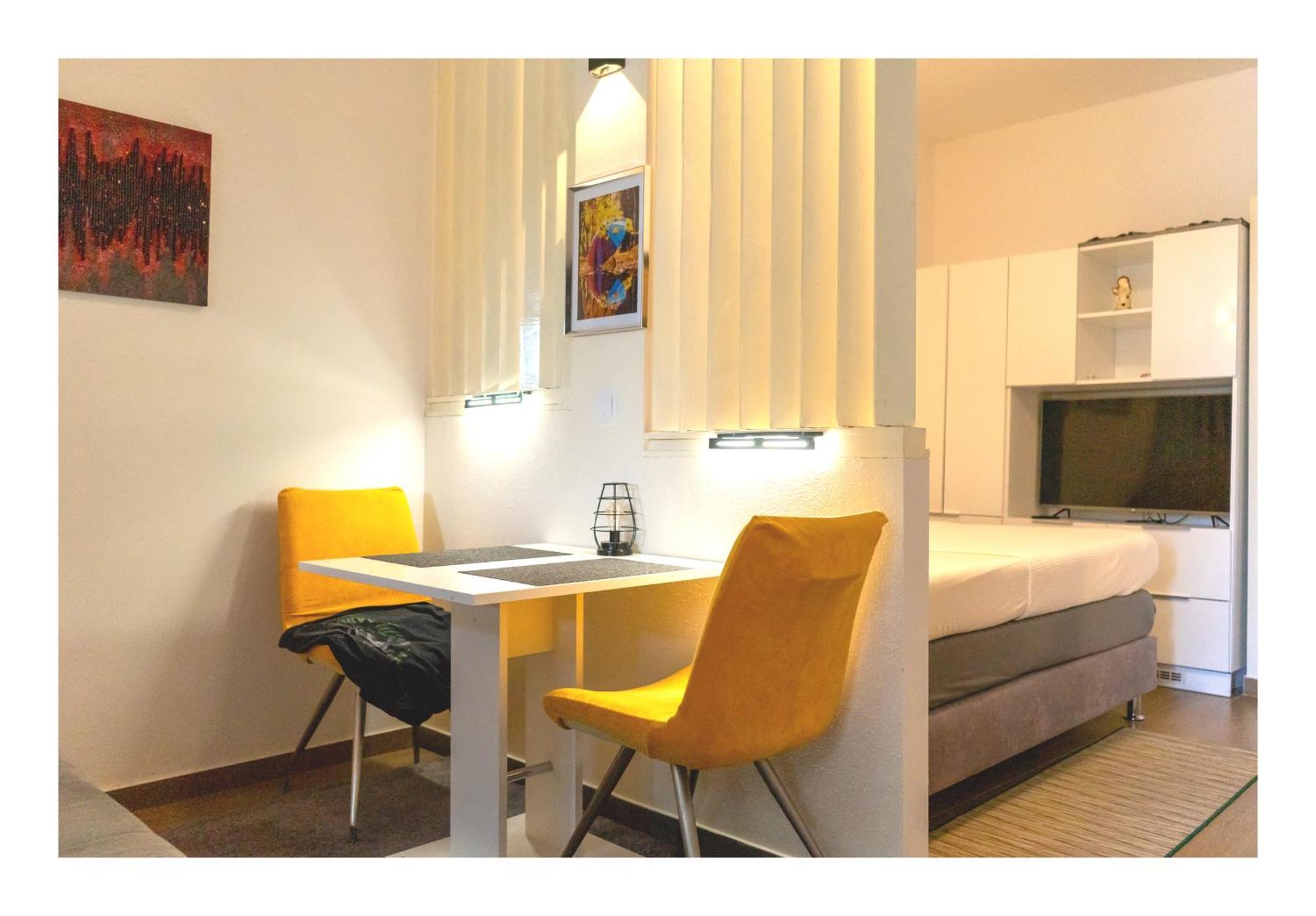 Studio Apartment With Pool Пула Екстер'єр фото