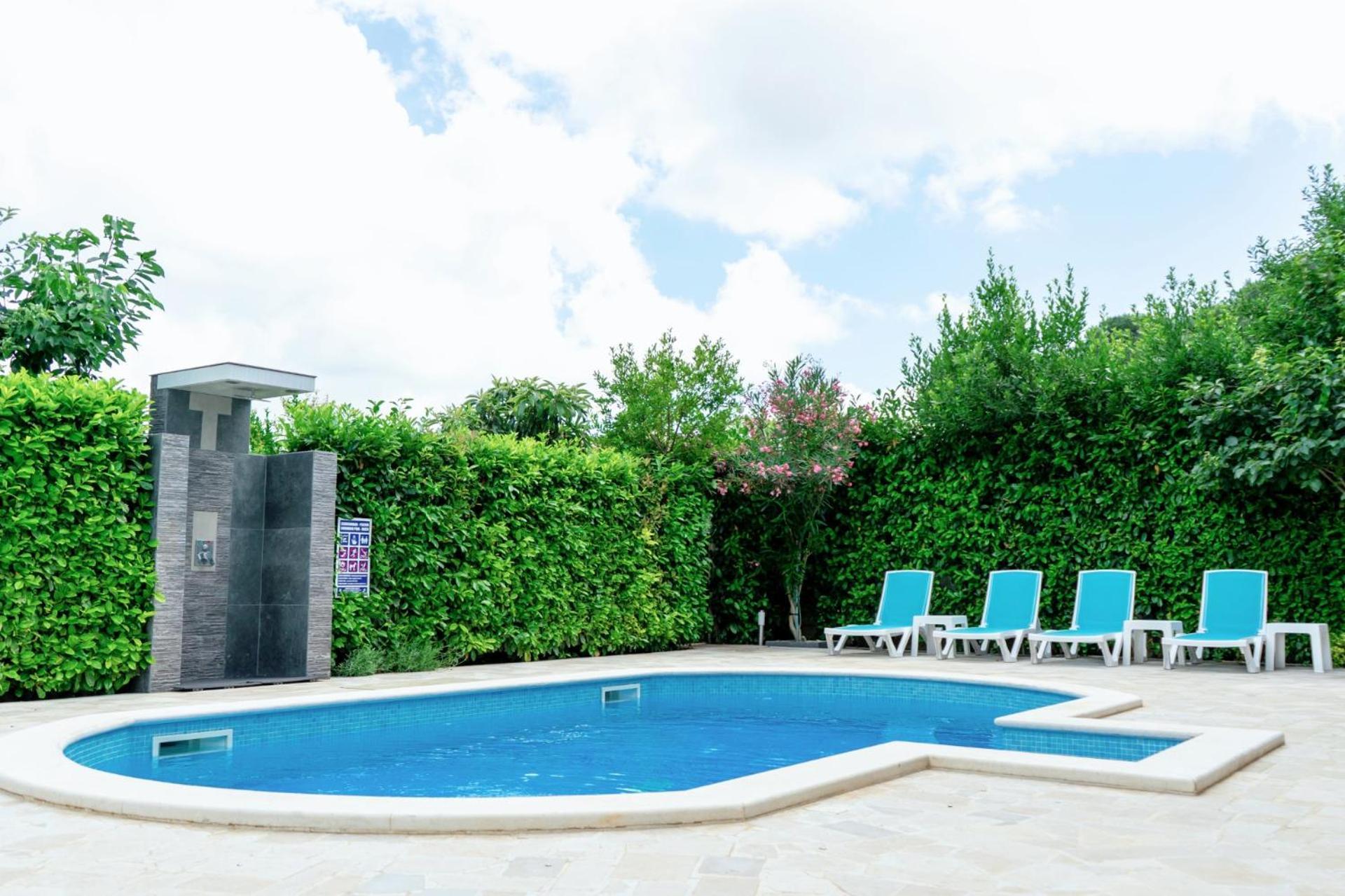 Studio Apartment With Pool Пула Екстер'єр фото